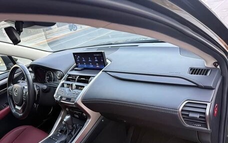 Lexus NX I, 2021 год, 3 300 000 рублей, 9 фотография