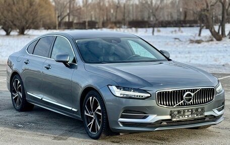 Volvo S90 II рестайлинг, 2019 год, 2 290 000 рублей, 2 фотография