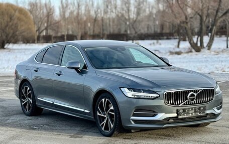 Volvo S90 II рестайлинг, 2019 год, 2 290 000 рублей, 3 фотография