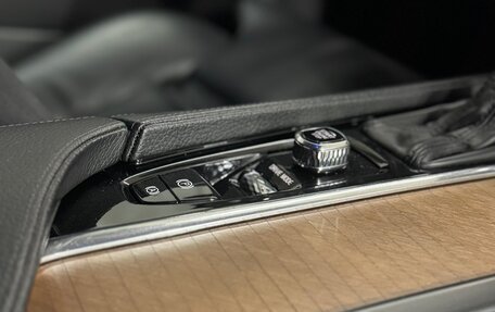 Volvo S90 II рестайлинг, 2019 год, 2 290 000 рублей, 22 фотография