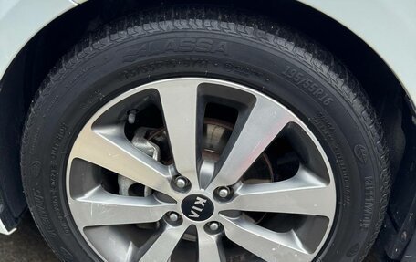 KIA Rio III рестайлинг, 2016 год, 1 000 000 рублей, 15 фотография