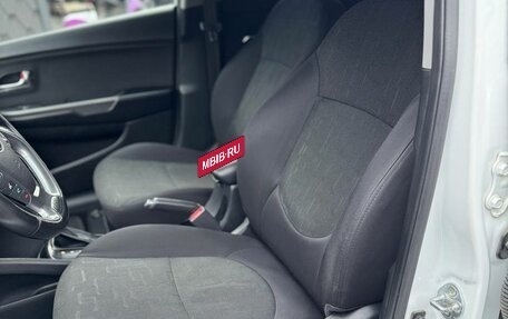 KIA Rio III рестайлинг, 2016 год, 1 000 000 рублей, 9 фотография