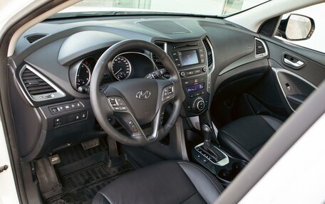 Hyundai Santa Fe III рестайлинг, 2018 год, 2 155 000 рублей, 13 фотография