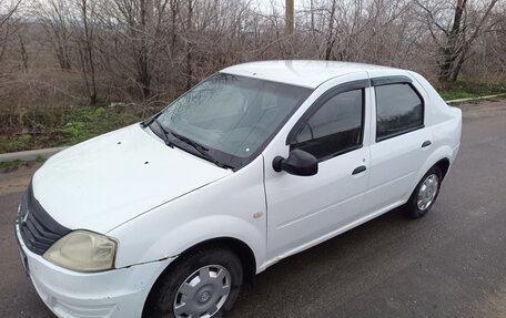 Renault Logan I, 2012 год, 155 000 рублей, 2 фотография