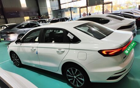 Geely Emgrand, 2025 год, 1 677 852 рублей, 5 фотография