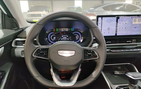 Geely Emgrand, 2025 год, 1 677 852 рублей, 8 фотография