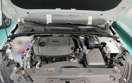 Geely Emgrand, 2025 год, 1 677 852 рублей, 16 фотография