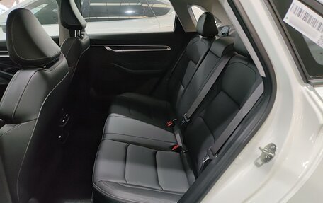 Geely Emgrand, 2025 год, 1 677 852 рублей, 15 фотография