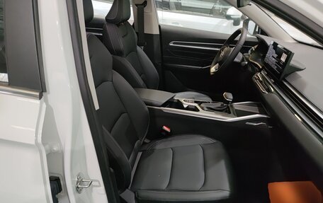 Geely Emgrand, 2025 год, 1 677 852 рублей, 14 фотография