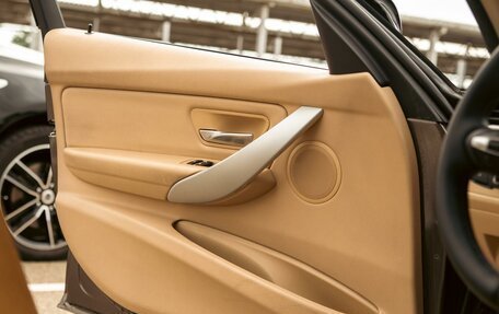 BMW 3 серия, 2015 год, 1 995 000 рублей, 14 фотография