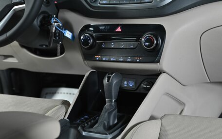 Hyundai Tucson III, 2018 год, 1 765 000 рублей, 12 фотография