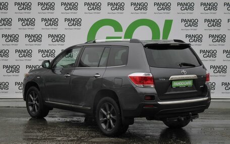 Toyota Highlander III, 2011 год, 1 689 000 рублей, 7 фотография