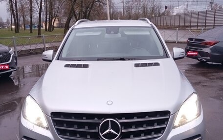 Mercedes-Benz M-Класс, 2012 год, 3 250 000 рублей, 1 фотография