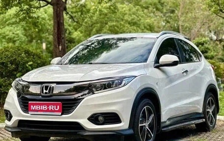 Honda Vezel, 2021 год, 1 350 000 рублей, 1 фотография