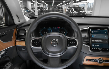 Volvo XC90 II рестайлинг, 2024 год, 7 100 000 рублей, 11 фотография