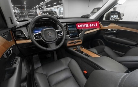 Volvo XC90 II рестайлинг, 2024 год, 7 100 000 рублей, 7 фотография