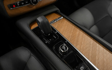 Volvo XC90 II рестайлинг, 2024 год, 7 100 000 рублей, 20 фотография