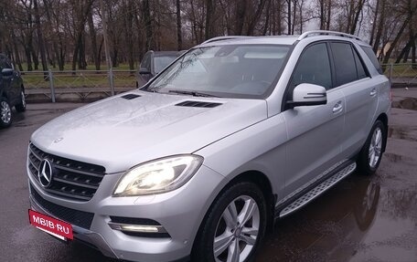 Mercedes-Benz M-Класс, 2012 год, 3 250 000 рублей, 6 фотография