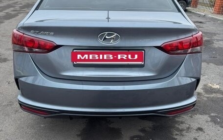 Hyundai Solaris II рестайлинг, 2021 год, 1 600 000 рублей, 3 фотография