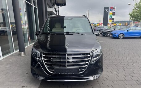 Mercedes-Benz V-Класс, 2025 год, 16 490 000 рублей, 2 фотография