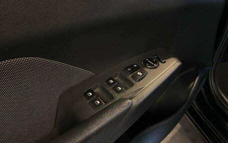 Hyundai Solaris II рестайлинг, 2018 год, 1 419 000 рублей, 15 фотография