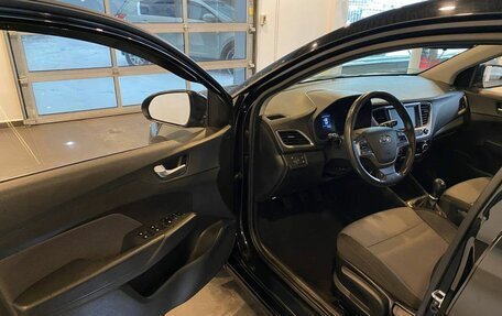 Hyundai Solaris II рестайлинг, 2018 год, 1 419 000 рублей, 14 фотография