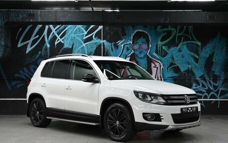 Volkswagen Tiguan I, 2015 год, 1 395 000 рублей, 2 фотография