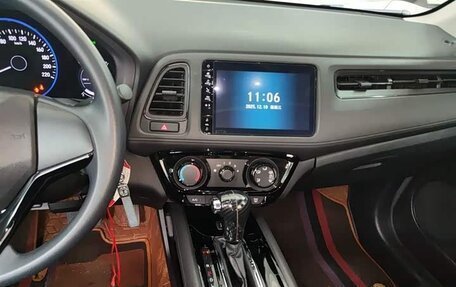 Honda Vezel, 2021 год, 1 418 000 рублей, 9 фотография