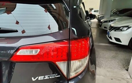 Honda Vezel, 2021 год, 1 418 000 рублей, 18 фотография