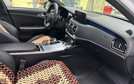 KIA Stinger I, 2021 год, 3 750 000 рублей, 13 фотография