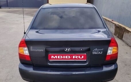 Hyundai Accent II, 2011 год, 670 000 рублей, 3 фотография