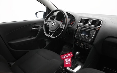 Volkswagen Polo VI (EU Market), 2017 год, 1 120 000 рублей, 10 фотография