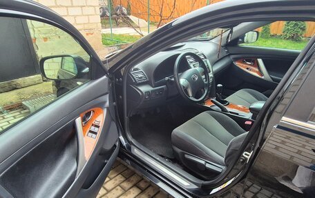 Toyota Camry, 2008 год, 999 000 рублей, 2 фотография