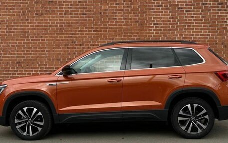 Volkswagen Taos, 2022 год, 3 300 000 рублей, 5 фотография