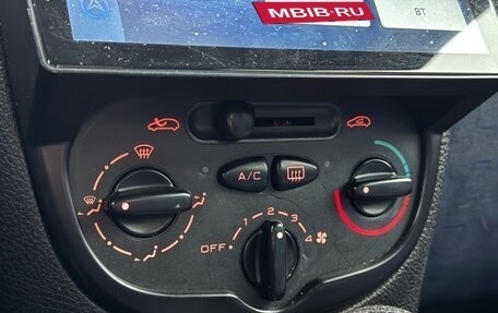 Peugeot 206, 2004 год, 270 000 рублей, 15 фотография