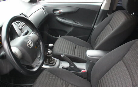 Toyota Corolla, 2010 год, 917 000 рублей, 10 фотография