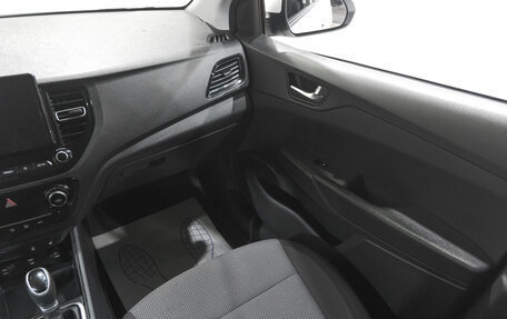 Hyundai Solaris II рестайлинг, 2021 год, 1 769 000 рублей, 11 фотография