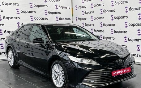 Toyota Camry, 2019 год, 2 950 000 рублей, 1 фотография