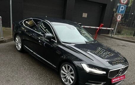Volvo S90 II рестайлинг, 2019 год, 3 500 000 рублей, 1 фотография