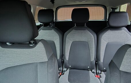 Citroen C4 Picasso II рестайлинг, 2017 год, 1 350 000 рублей, 11 фотография