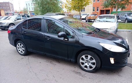 Peugeot 408 I рестайлинг, 2013 год, 700 000 рублей, 3 фотография