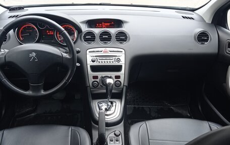 Peugeot 408 I рестайлинг, 2013 год, 700 000 рублей, 29 фотография