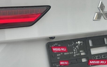 Mitsubishi Outlander, 2023 год, 3 750 000 рублей, 13 фотография