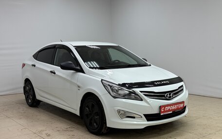 Hyundai Solaris II рестайлинг, 2015 год, 915 000 рублей, 3 фотография