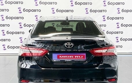 Toyota Camry, 2019 год, 2 950 000 рублей, 19 фотография
