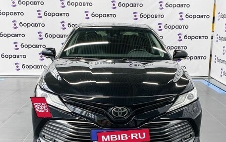 Toyota Camry, 2019 год, 2 950 000 рублей, 18 фотография