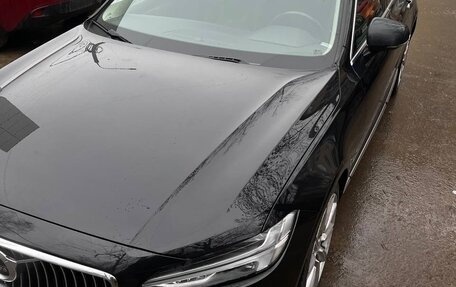 Volvo S90 II рестайлинг, 2019 год, 3 500 000 рублей, 9 фотография