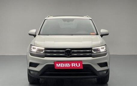 Volkswagen Tharu, 2022 год, 1 583 000 рублей, 2 фотография