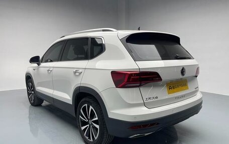 Volkswagen Tharu, 2022 год, 1 583 000 рублей, 8 фотография