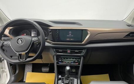 Volkswagen Tharu, 2022 год, 1 583 000 рублей, 11 фотография